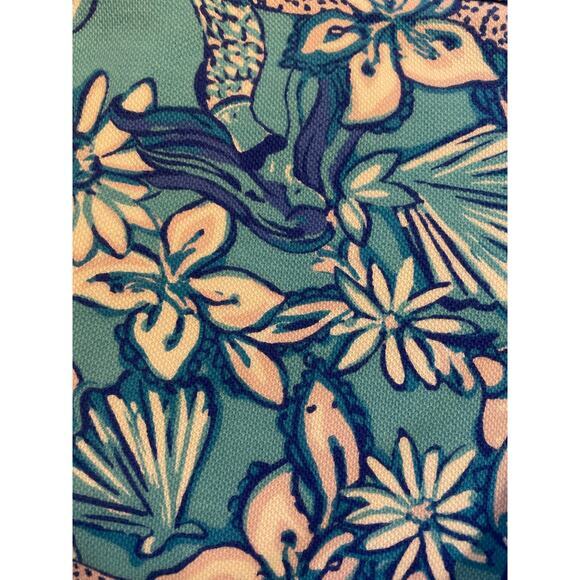 Lilly Pulitzer Women 2 Buttercup Knit Shorts Sound The Sirens Blue, White Flower - Picture 9 of 10